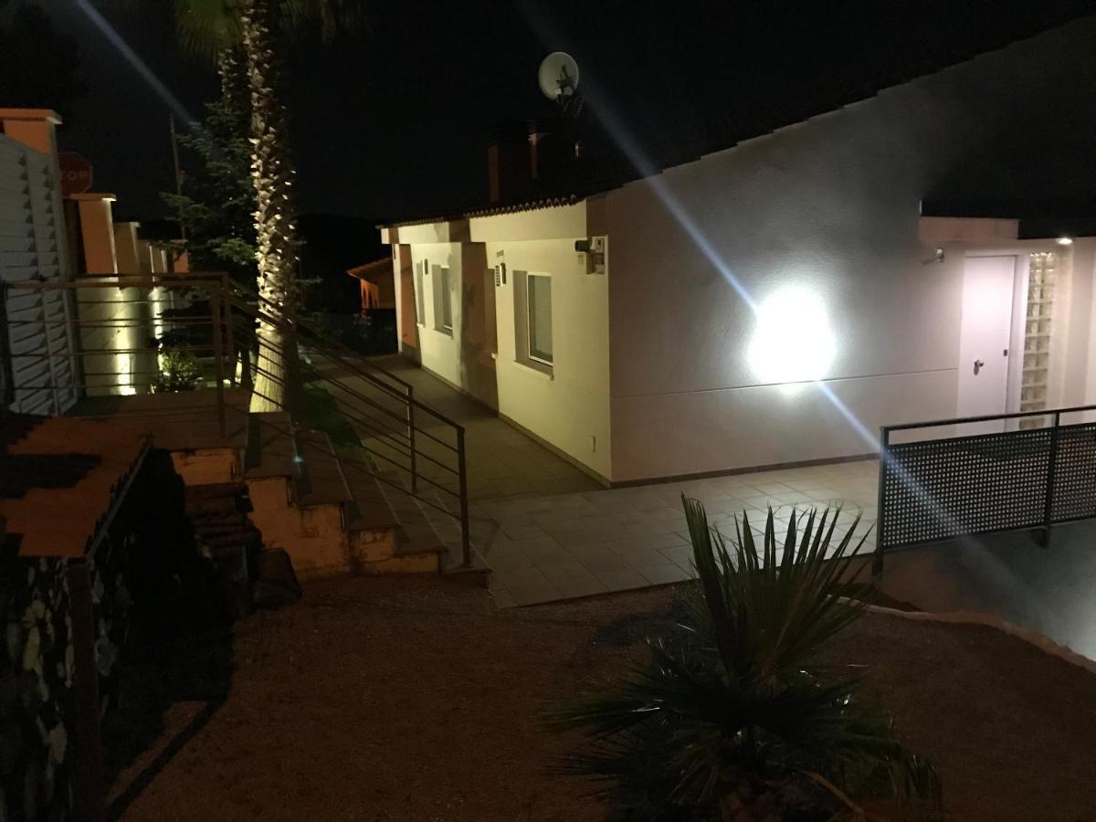 Villa Оливелья Экстерьер фото
