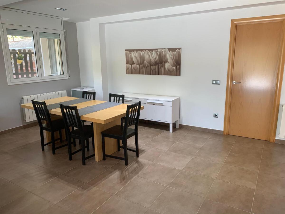Villa Оливелья Экстерьер фото