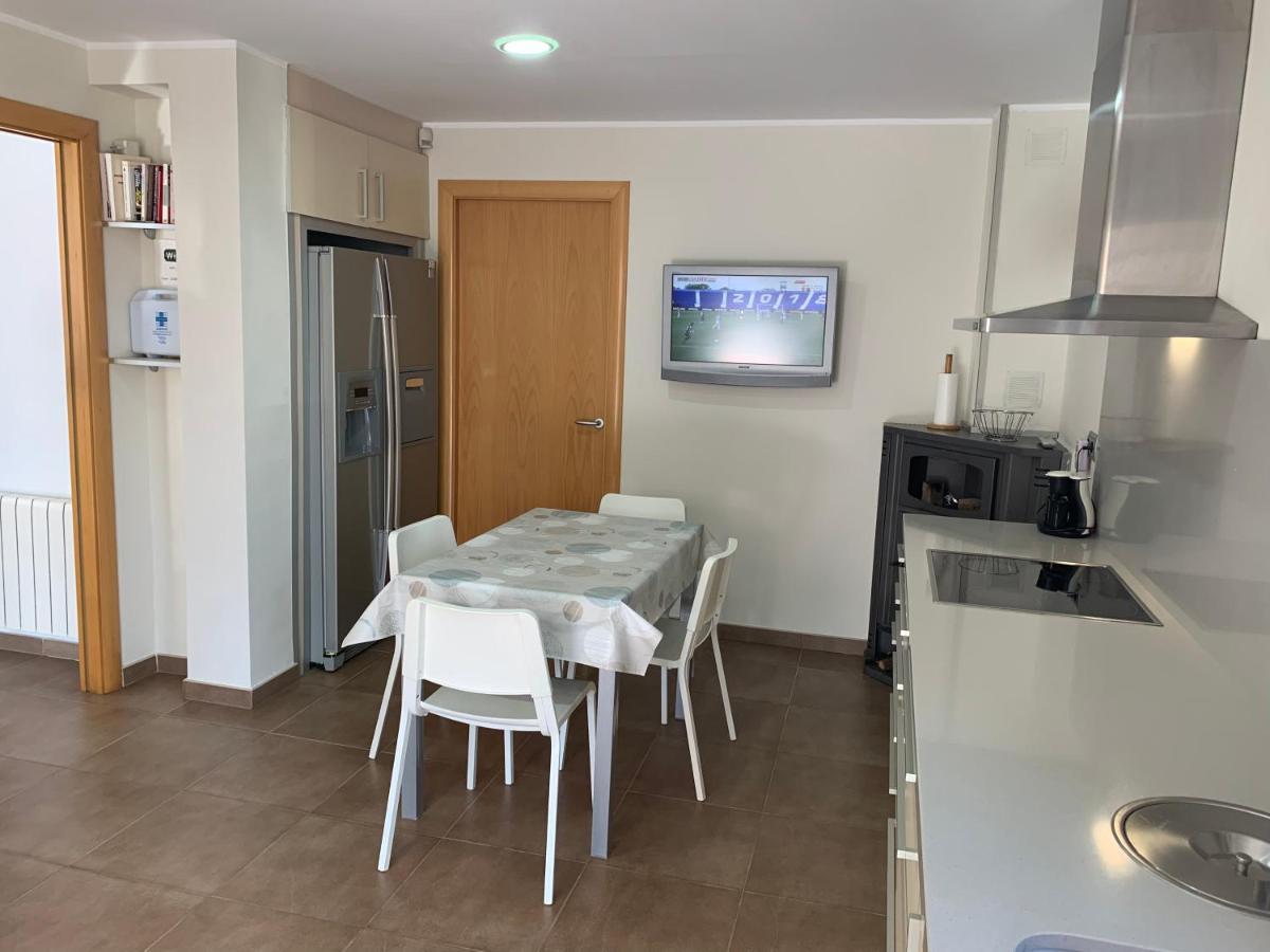 Villa Оливелья Экстерьер фото