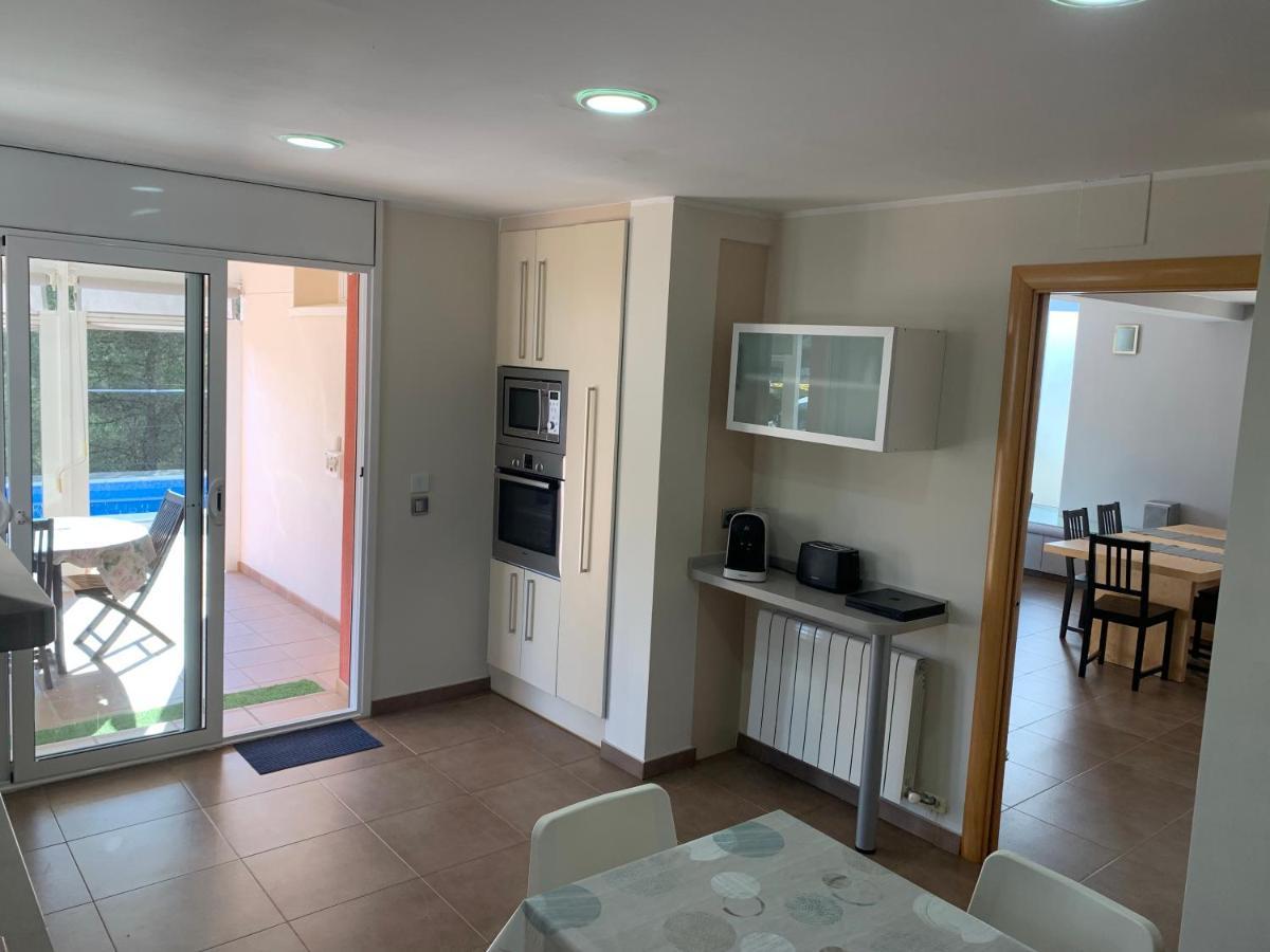 Villa Оливелья Экстерьер фото